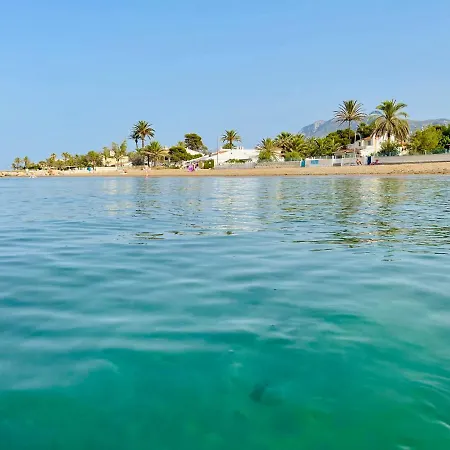 La Urbanizacion Cerca Del Mar