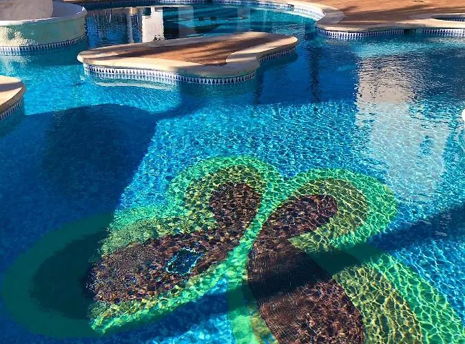 La Urbanizacion Cerca Del Mar Daire *