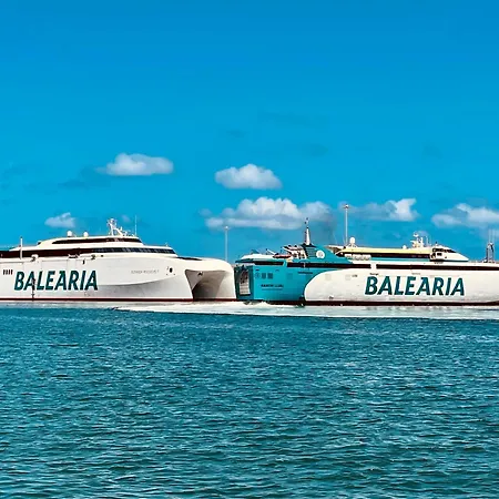 La Urbanizacion Cerca Del Mar * Дения